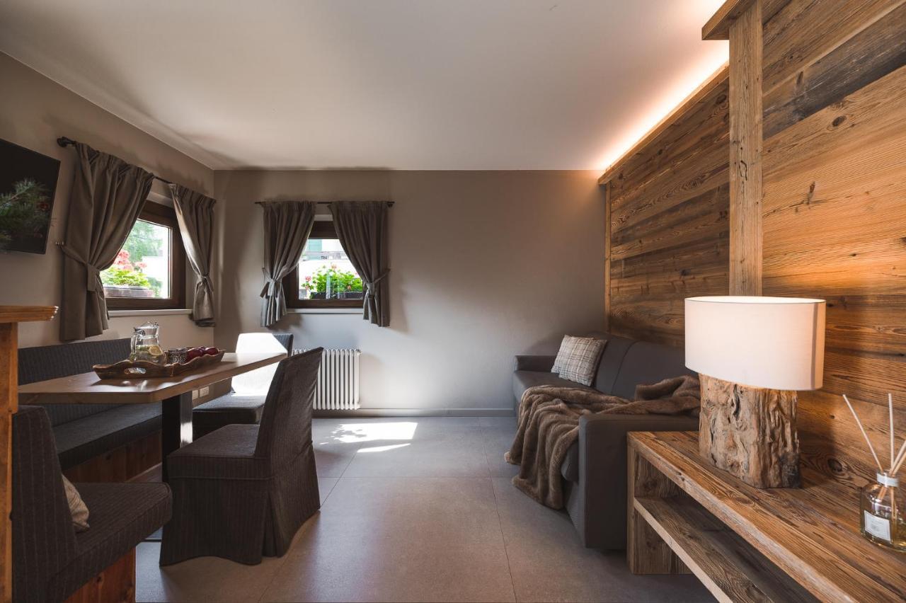 Hotel Alu Mountain Design Бормио Экстерьер фото